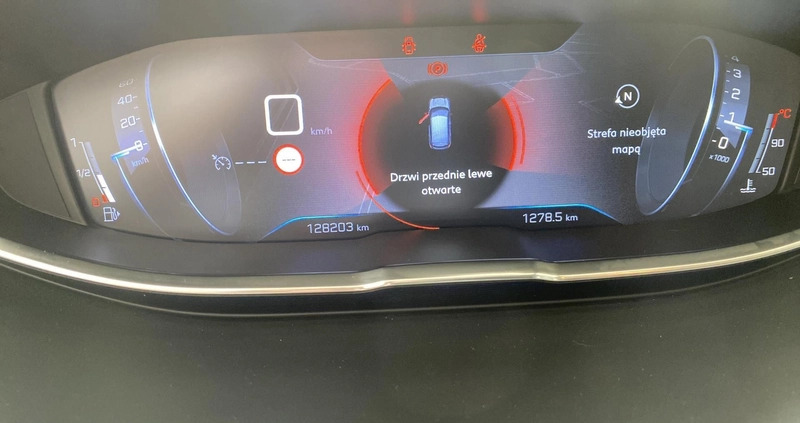 Peugeot 3008 cena 77900 przebieg: 128000, rok produkcji 2018 z Gdańsk małe 277